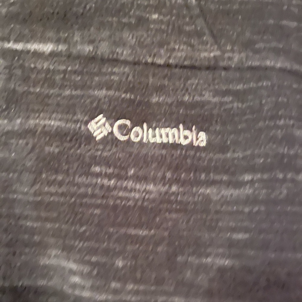 Columbia  women’s small full zip fleece. Dark grey
